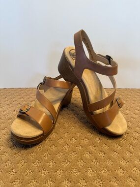 Dansko Tan Brown Leather Wedge Sandals